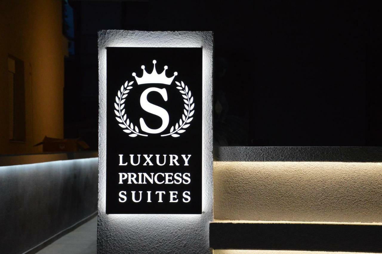 S. Luxury Princess Suite Nea Kallikrateia Εξωτερικό φωτογραφία